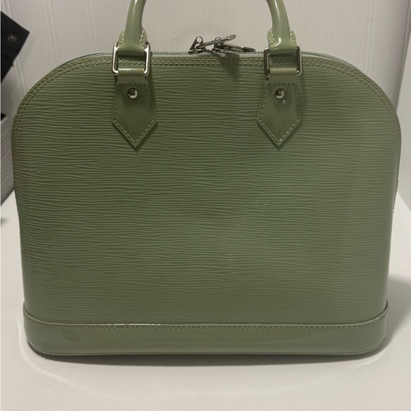 Louis Vuitton 2013 Mint Green Electric Epi Alma - Picture 3 of 7